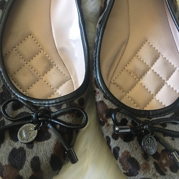 Vince Camuto leaopard real fur flats - Picture 2 of 8